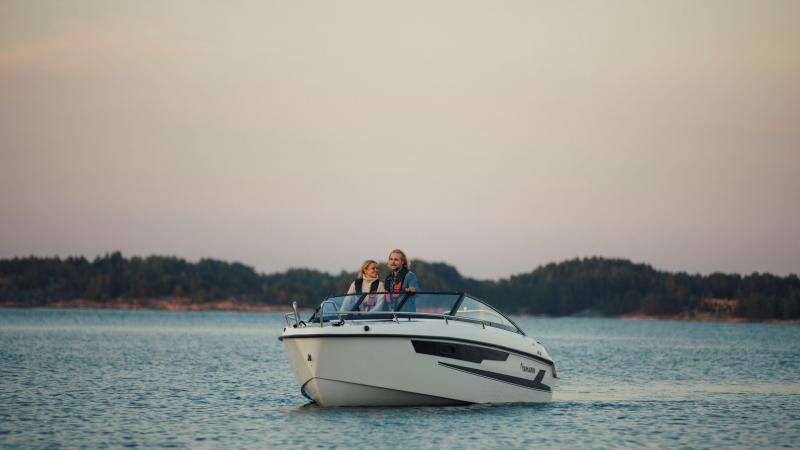 Yamarin 63 DC on täydellinen valinta kesäpäiviin