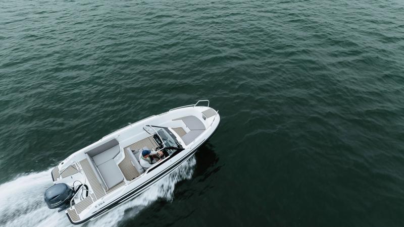Yamarin 59 Side Console